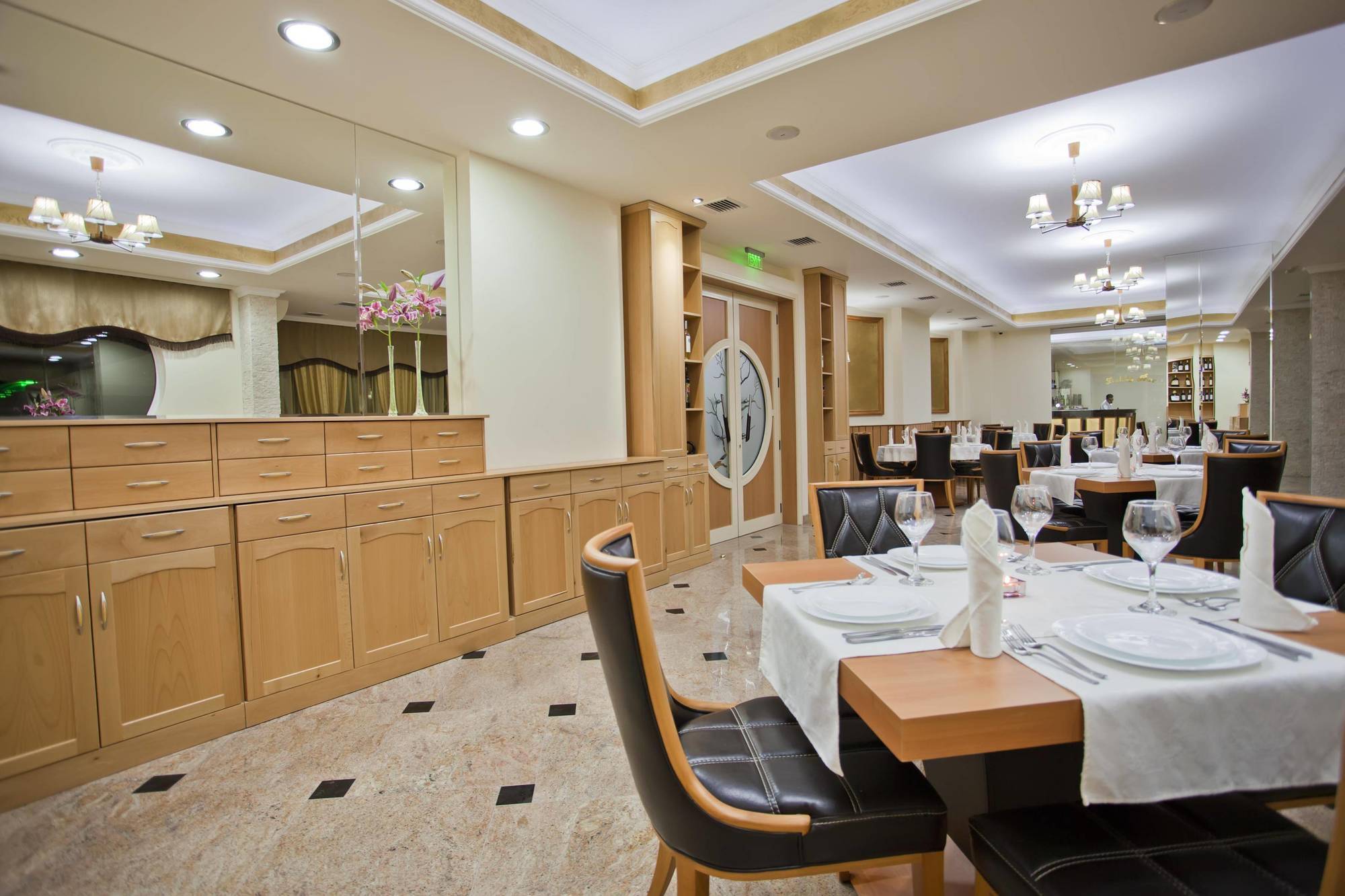 Hotel Incognito Pomorie Exterior photo