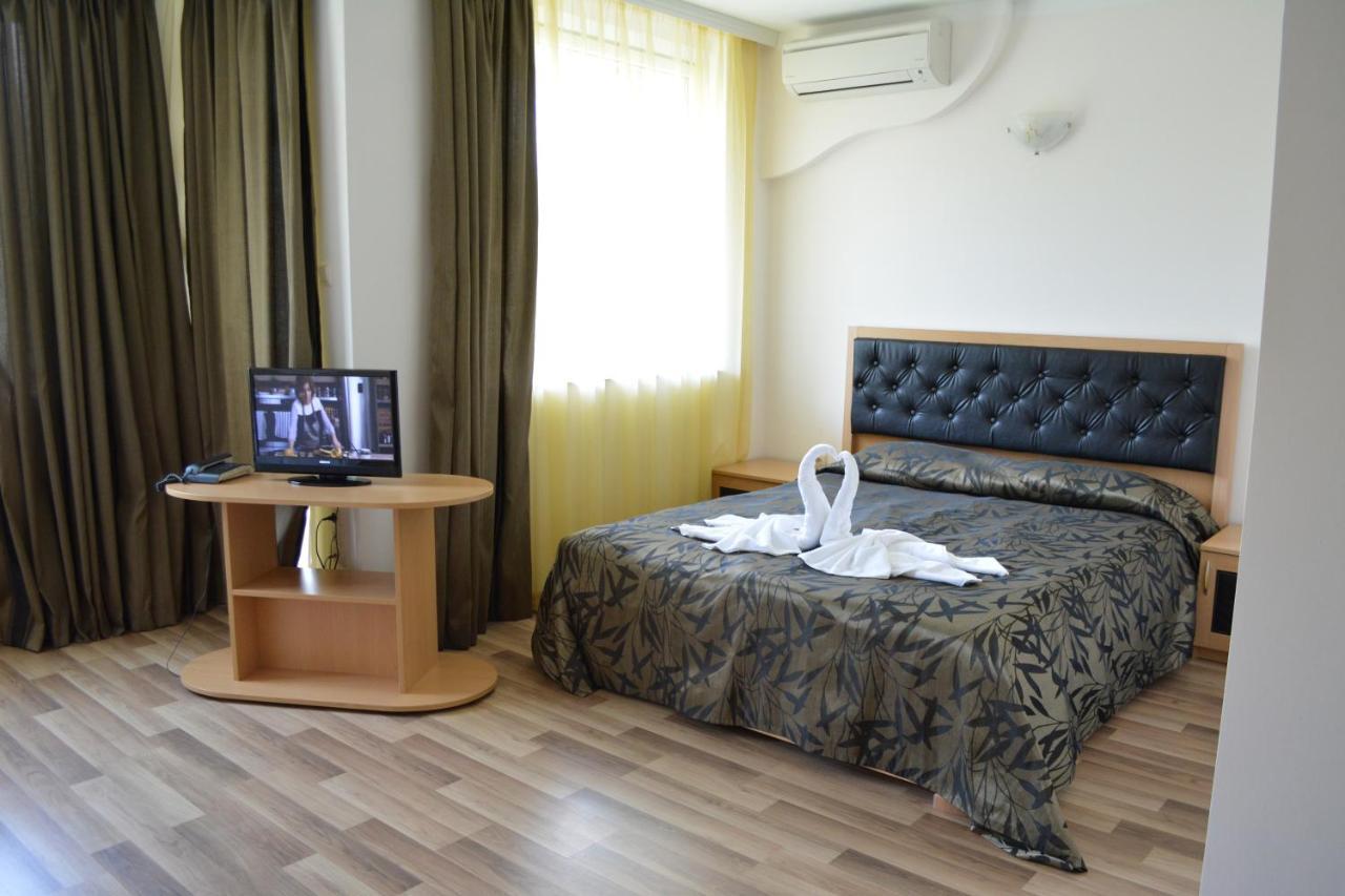 Hotel Incognito Pomorie Exterior photo